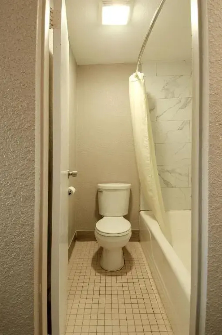 Town and Country Inn