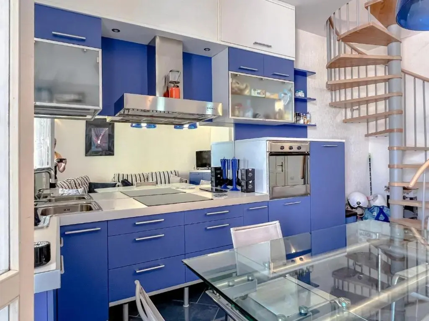 Appartamento in pineta con vista mare e piscina