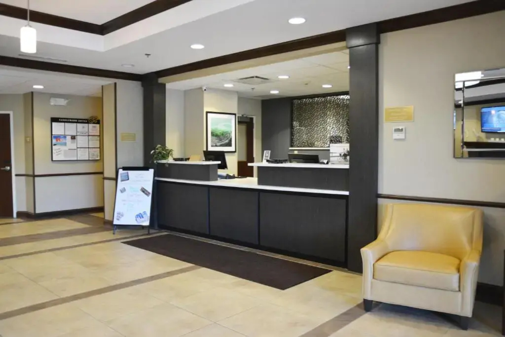 Candlewood Suites Youngstown W I-80 Niles Area by IHG