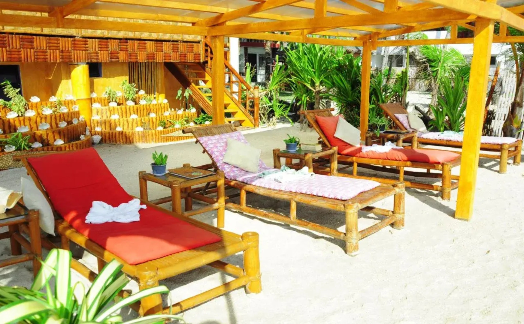 The Coral Blue Oriental Beach Villas & Suites