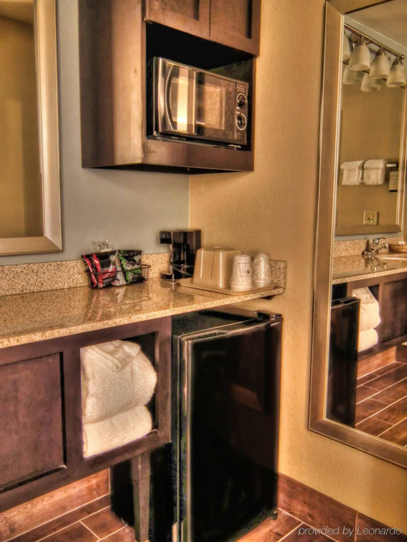 Best Western Newport Inn