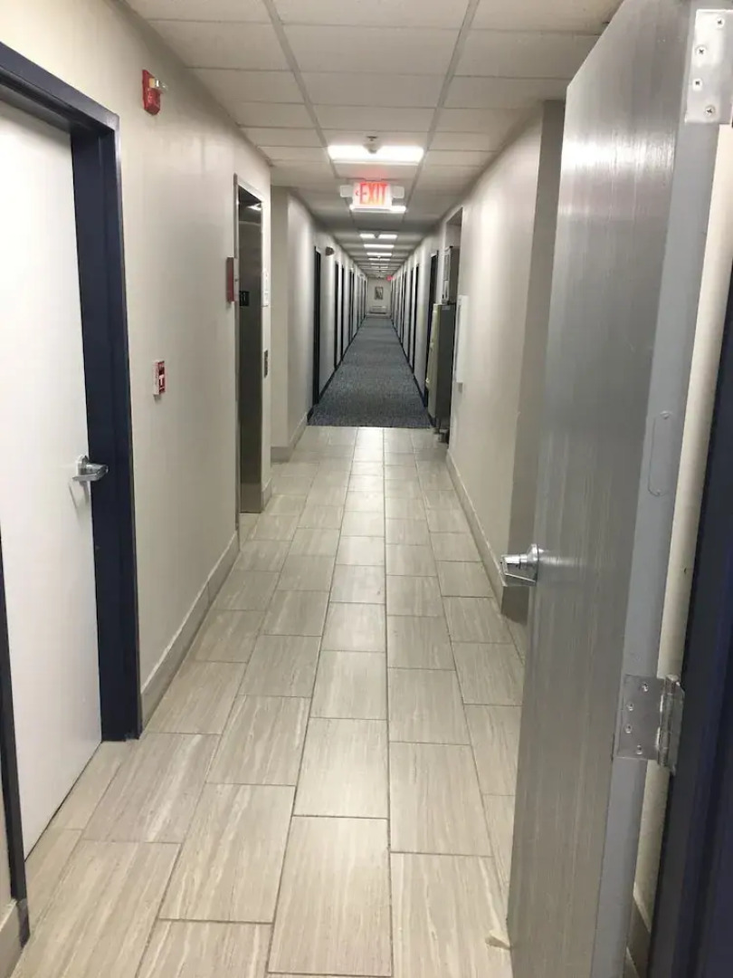 Best Western Country Side Inn