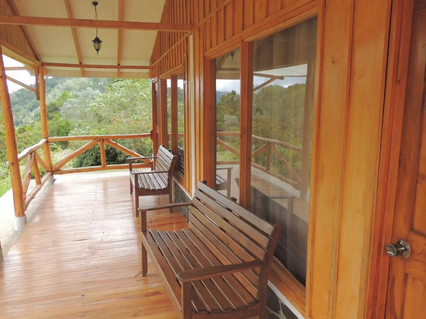 Hotel de Montaña Suria