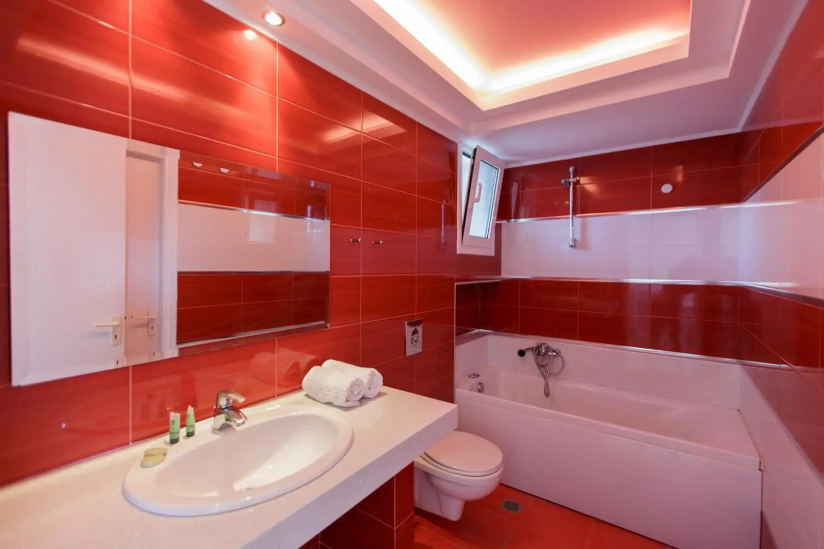 Panorama Hotel and Apartments