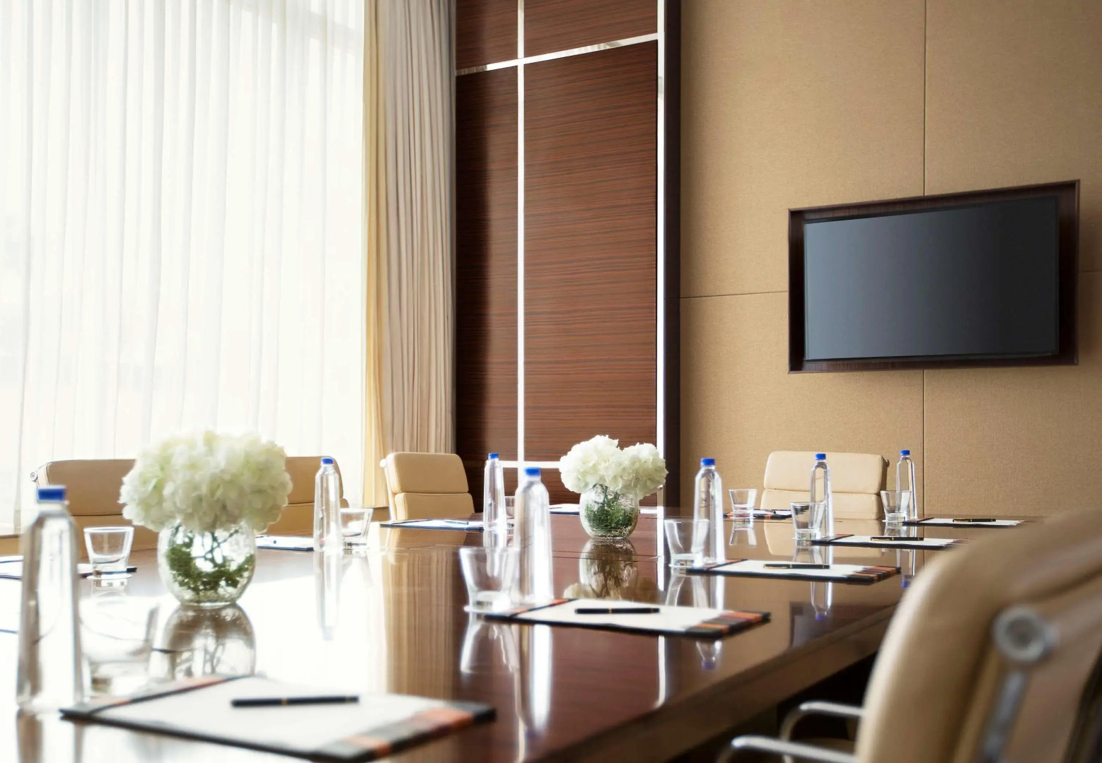 Courtyard by Marriott Kochi Airport