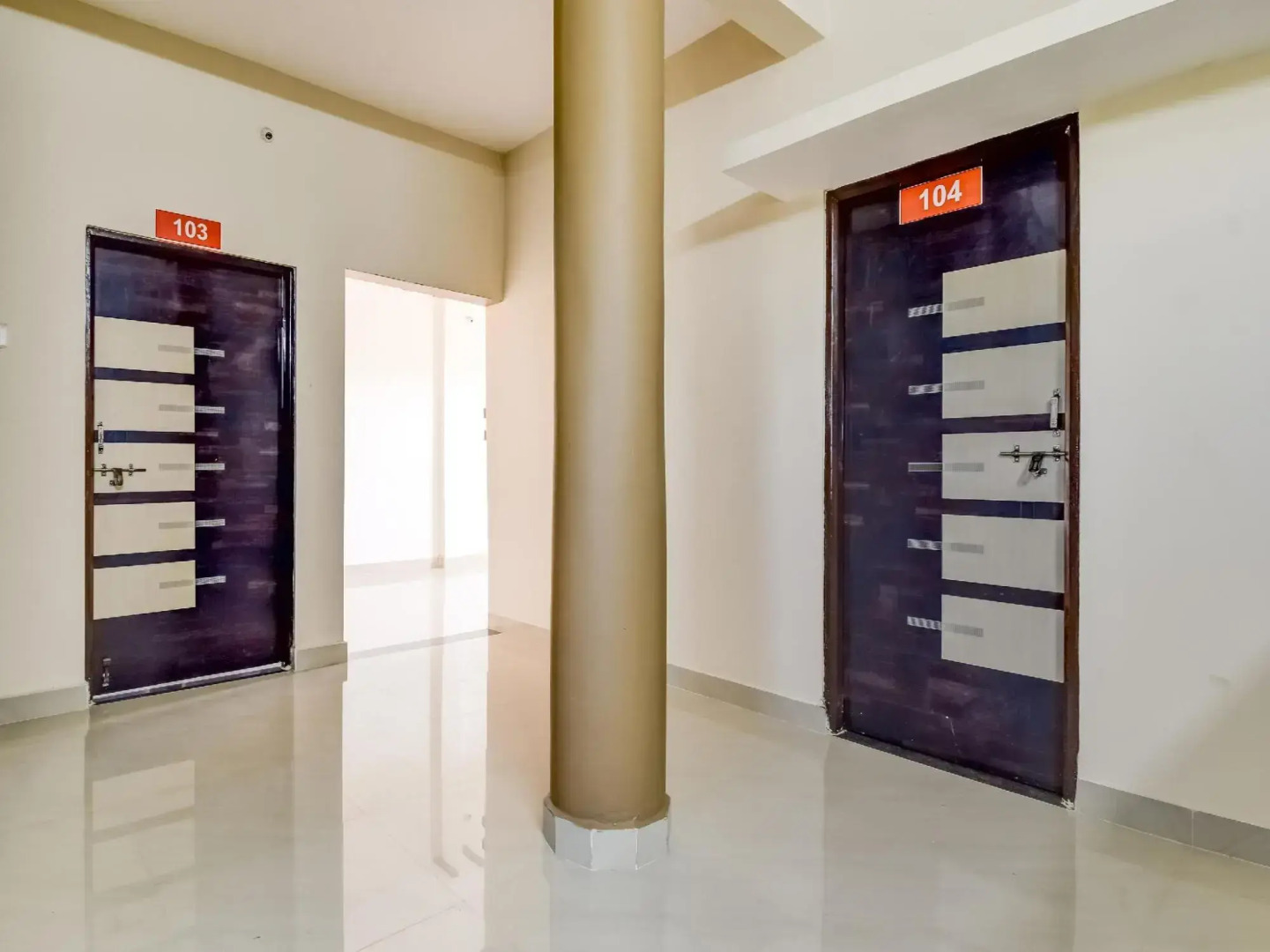 The Highway Inn by OYO Rooms