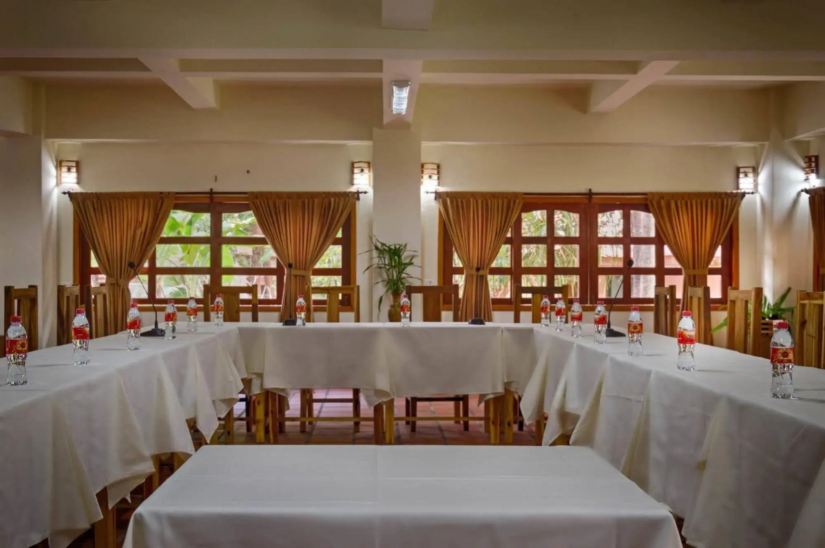 Le Flamboyant Resort