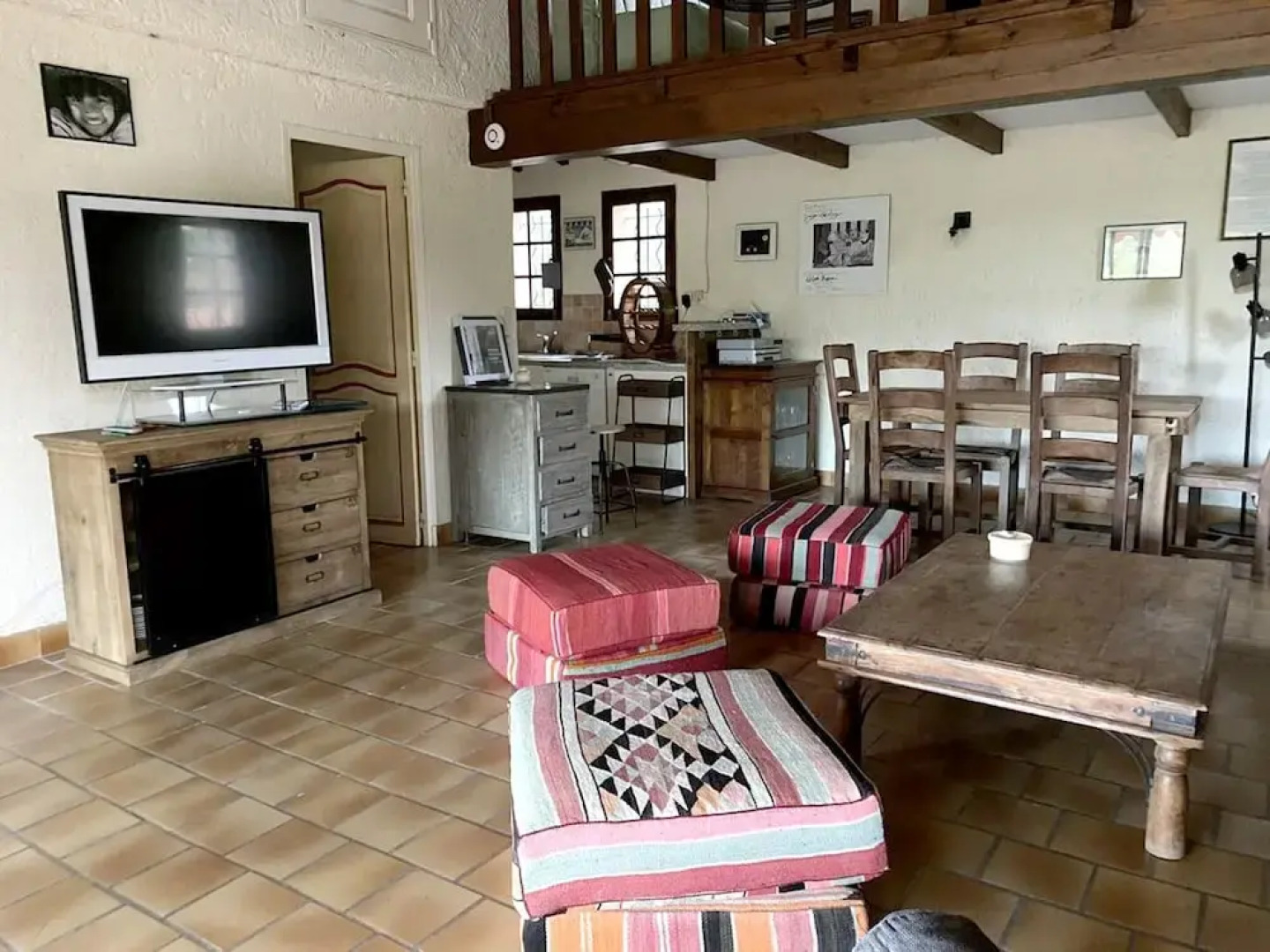 Villa With 5 Bedrooms in Entrecasteaux, With Private Pool, Enclosed Garden and Wifi