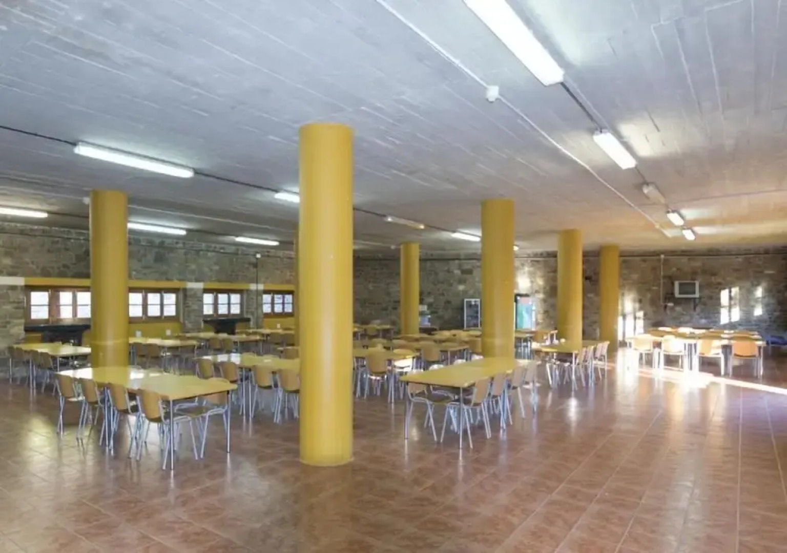 Albergue Inturjoven Cortes de la Frontera - Hostel