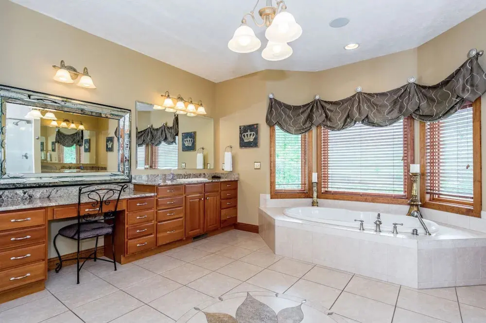 Acre Blue Ridge Estate 8 Bedrooms 7.5 Bathrooms Home