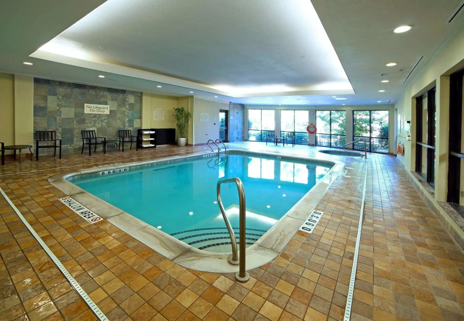 Courtyard by Marriott Hamilton