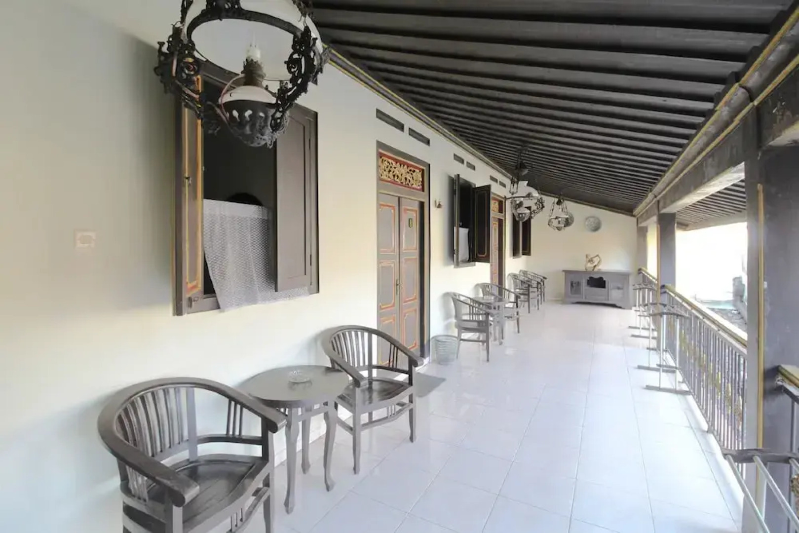 Airy Eco Kauman Cakra Dua 15 Solo