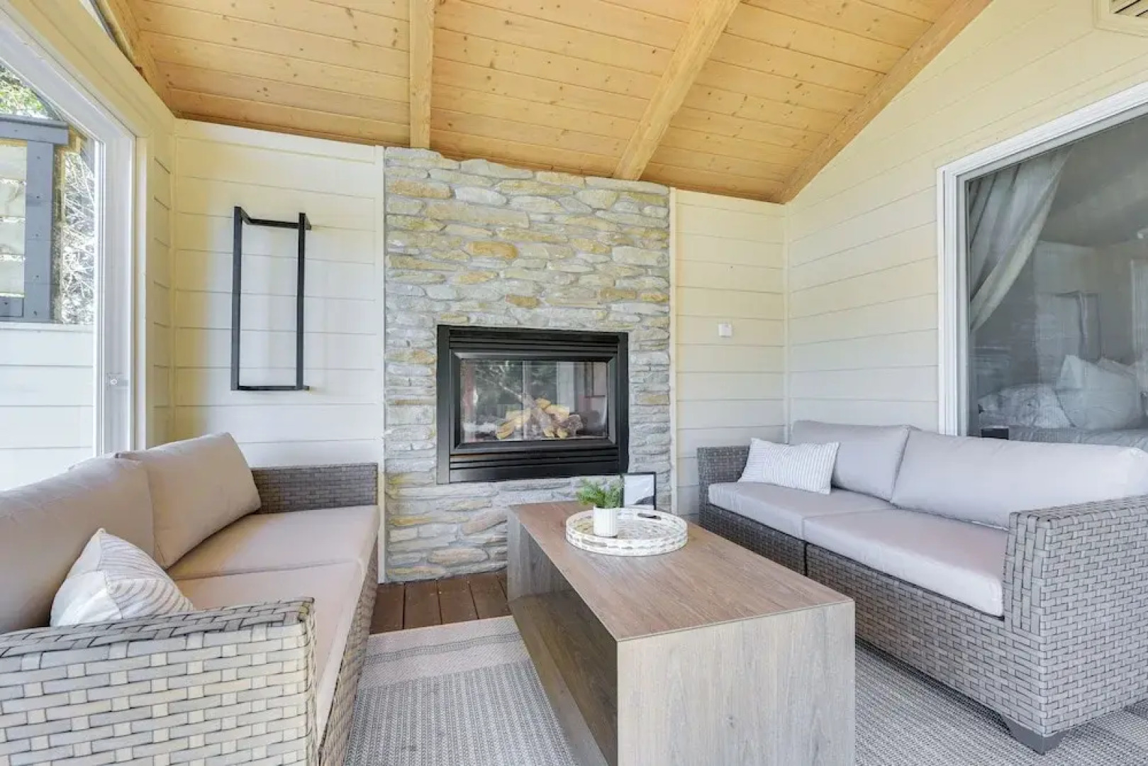 Waterfront Washington Getaway w/ Hot Tub & Deck!