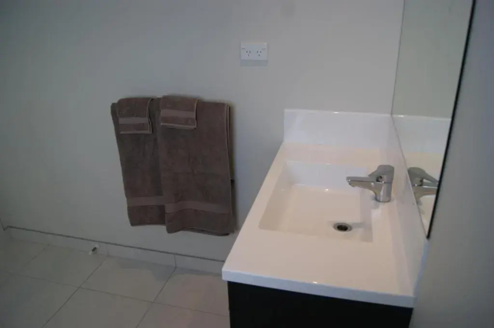 Waihi Beach Getaway-Studio, Ensuite & Private Deck