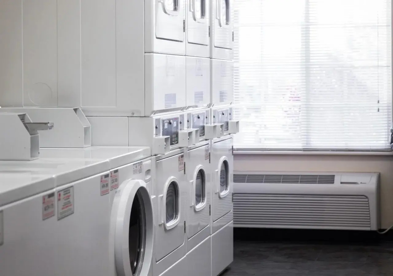 WoodSpring Suites Kansas City Lenexa