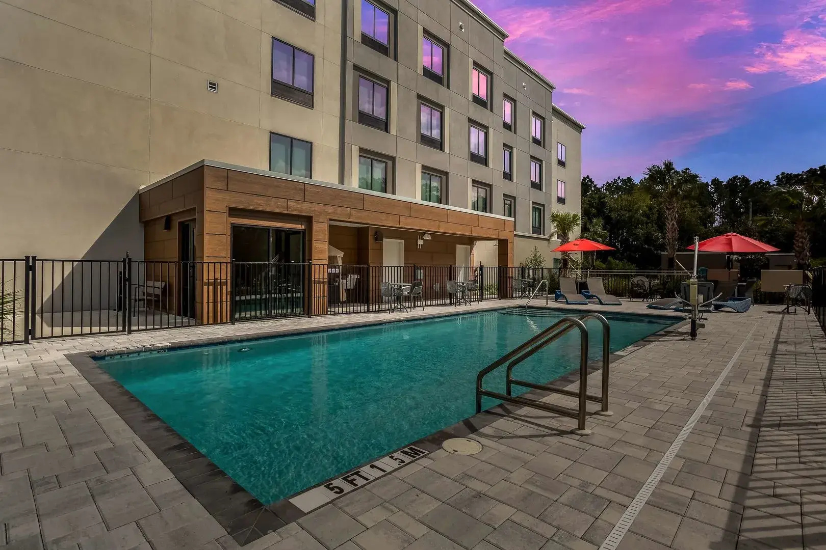 Hampton Inn & Suites Ruskin I-75