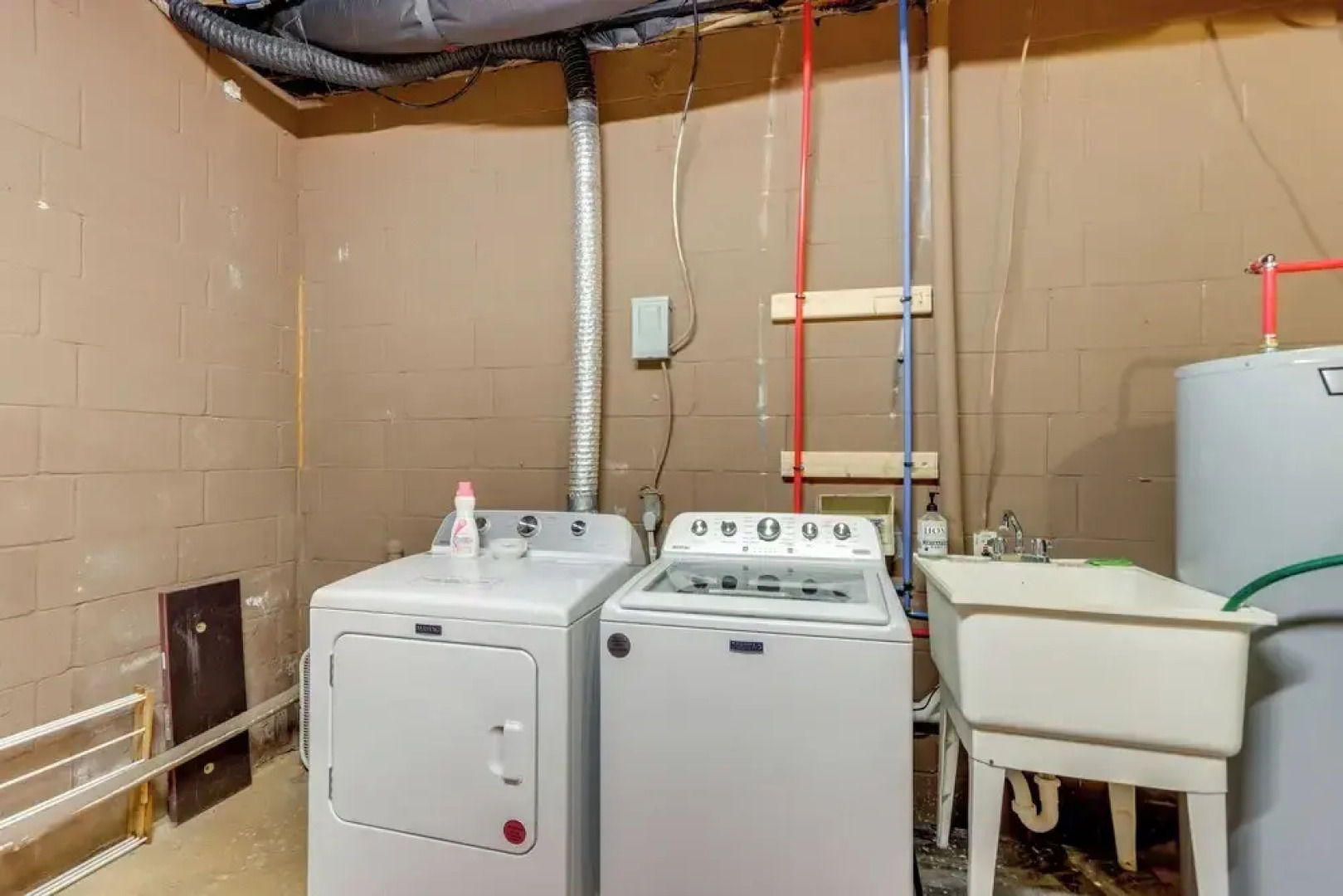 Ellijay Resort Cabin w/ Fire Pit, Decks, & Hot Tub