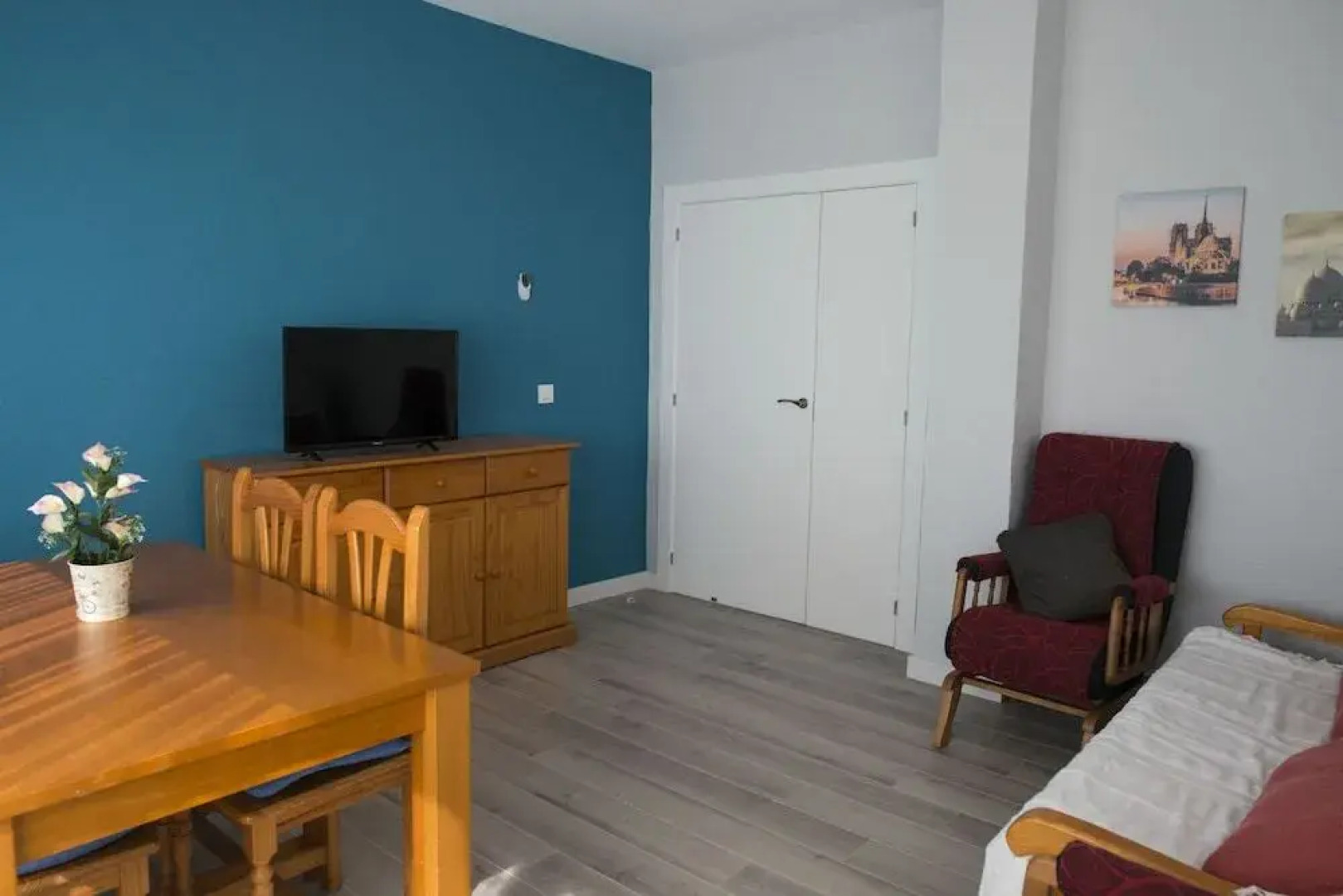 Apartamentos La Encarnación