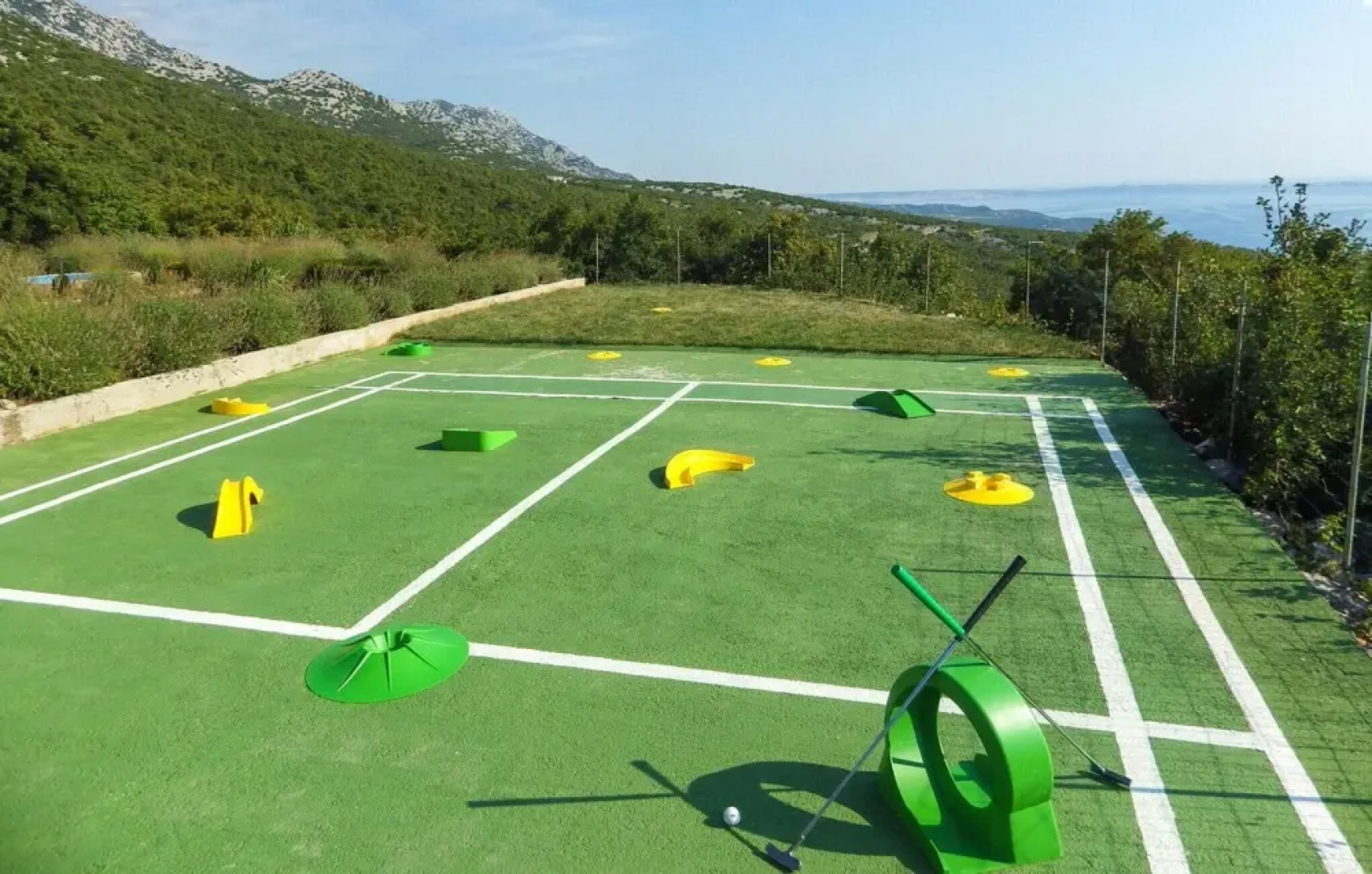 Awesome Home in Jablanac With Wifi and 6 Bedrooms