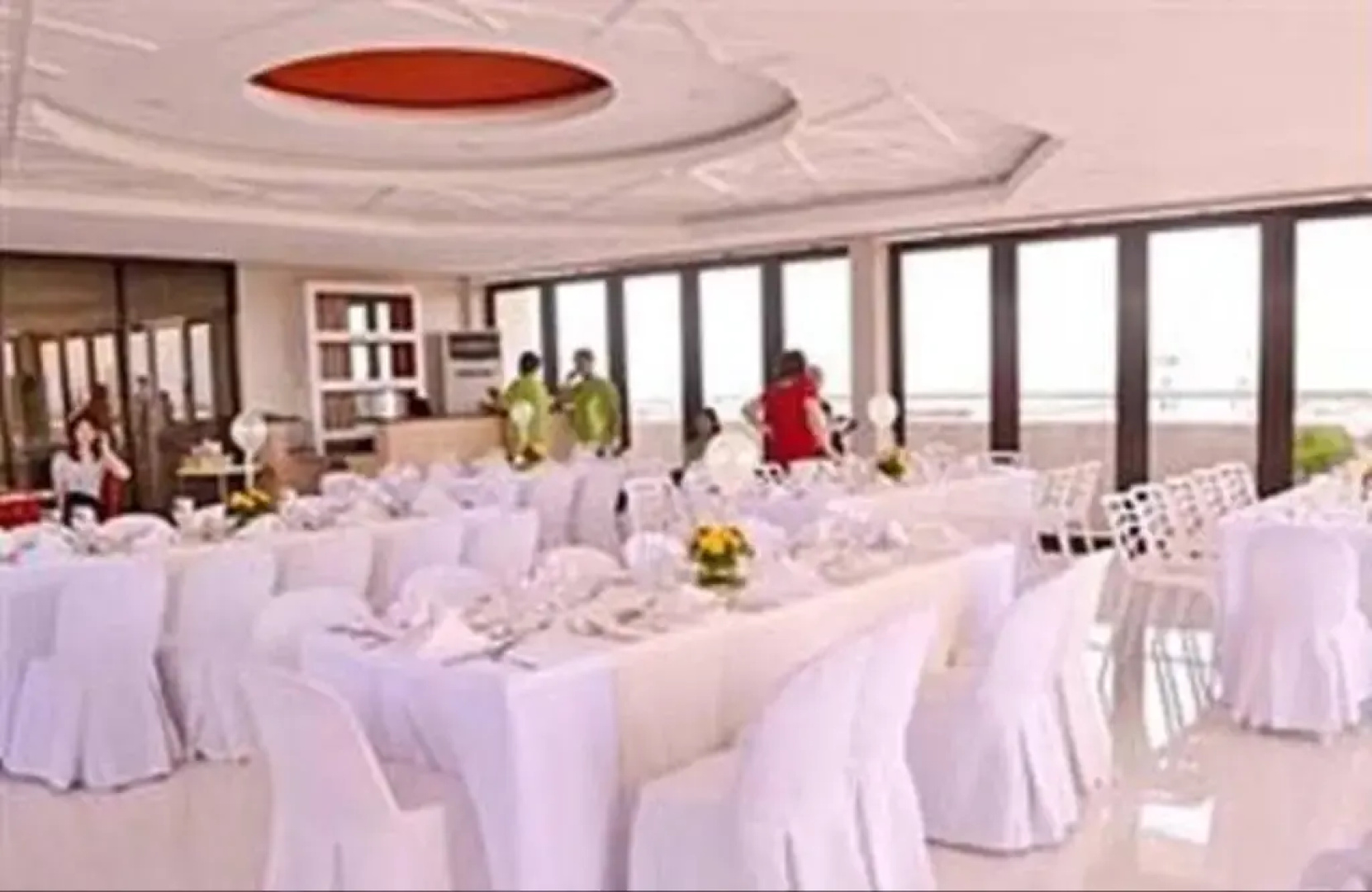 Premiere Citi Suites