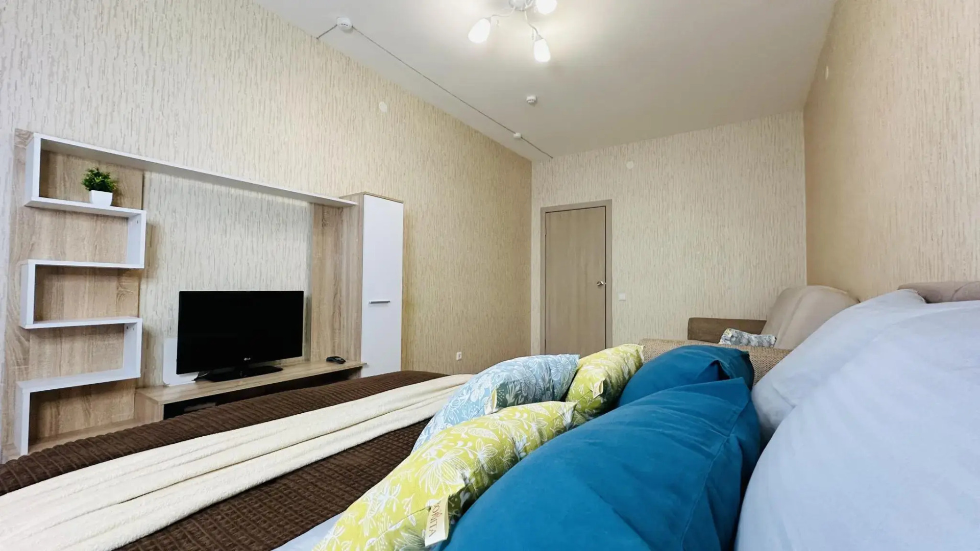 Крыша Мира на улице Революции 52Б