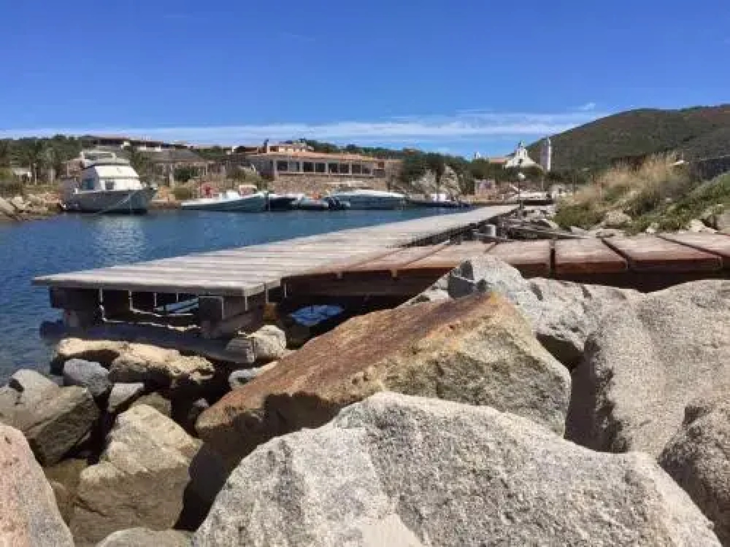 Cala Reale Apartments