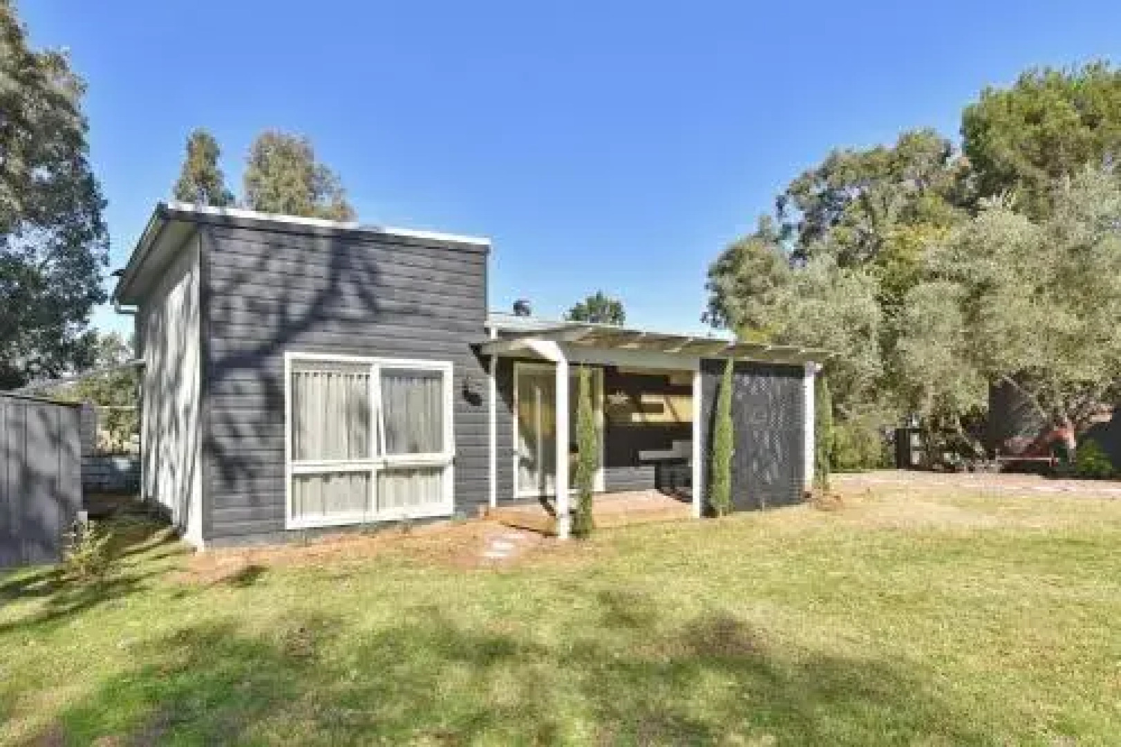 Rose Cottage @ Broke