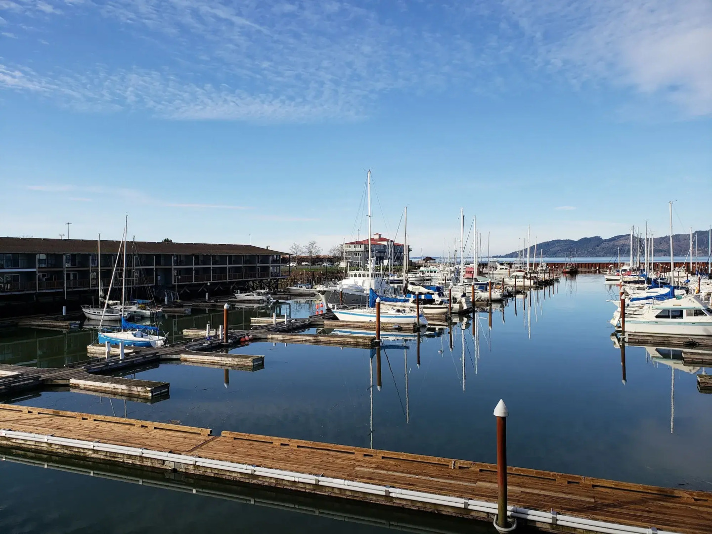 Astoria Riverwalk Inn