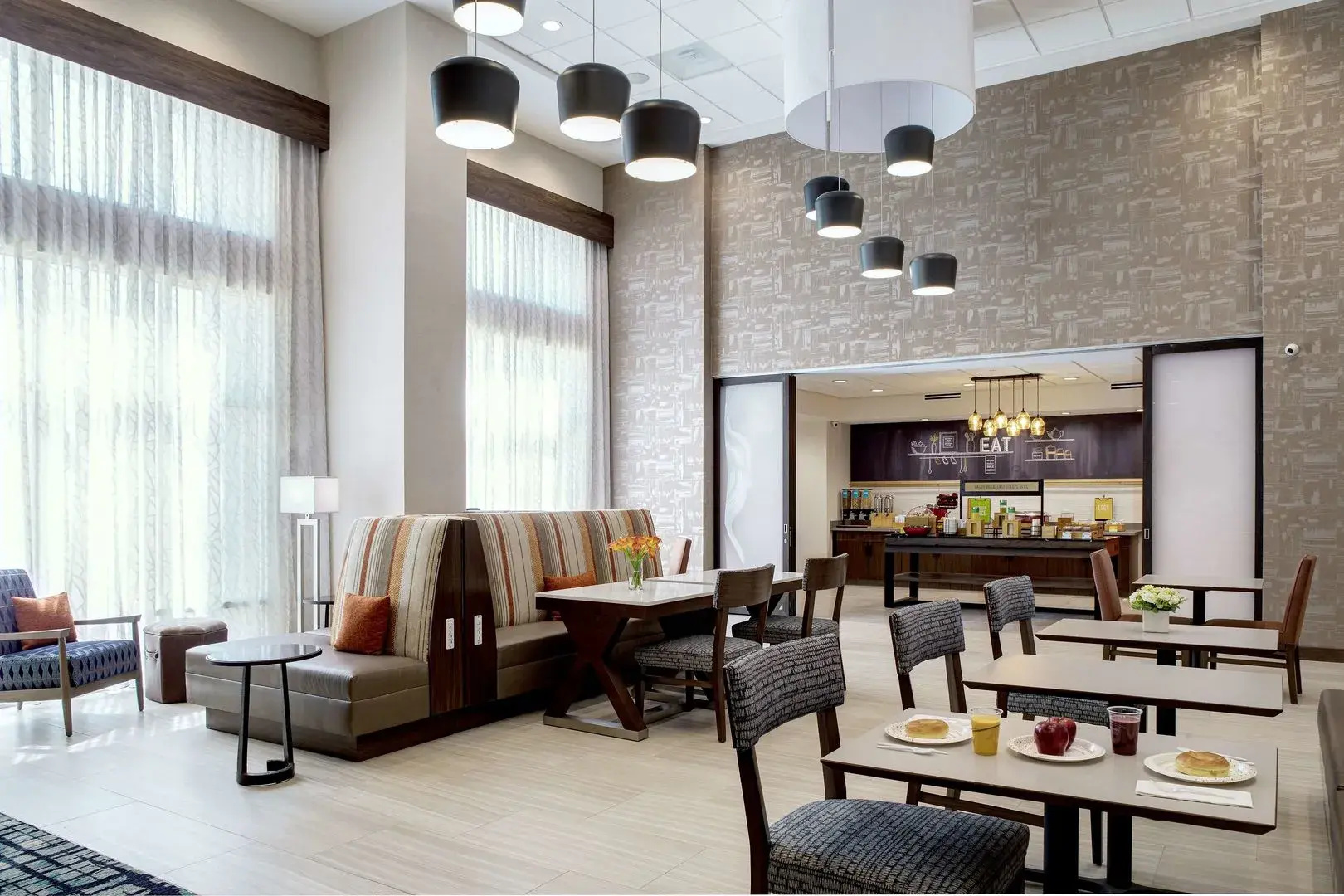 Hampton Inn & Suites Indio