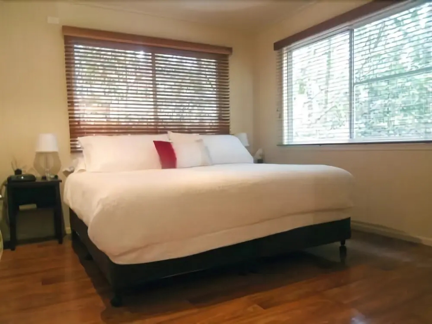 Chilverton Cottages & Restaurant