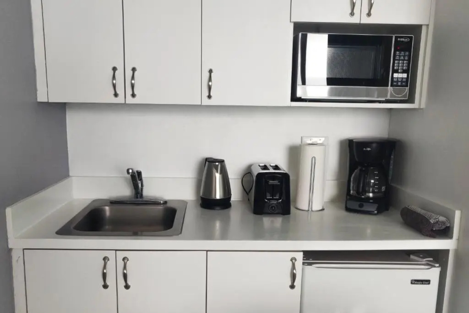 Miami Beach Apartments by Mia Rentals