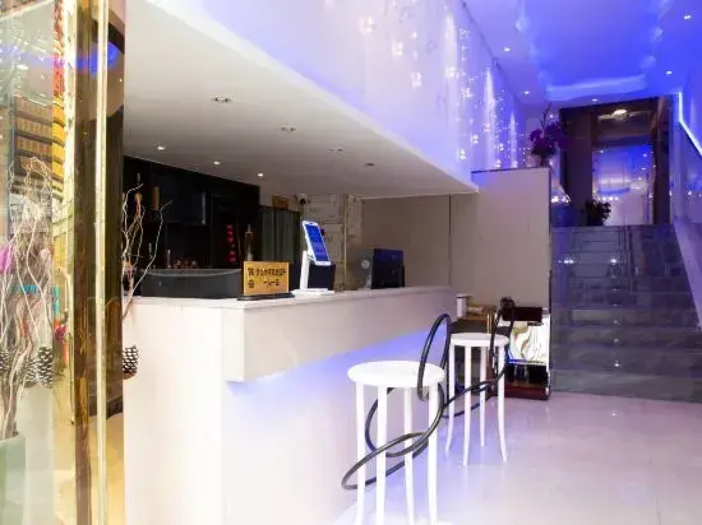 Qijiang Wannianlong Hotel