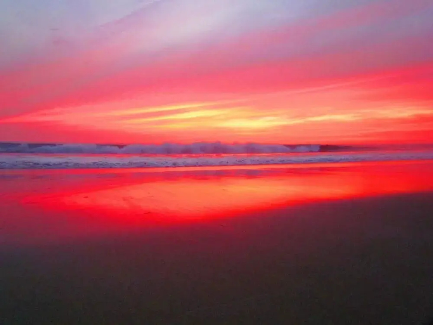 Fifth-Floor Condo with Breathtaking Ocean Views, Stylish Interior & Prime Location Near Flamingo Beach