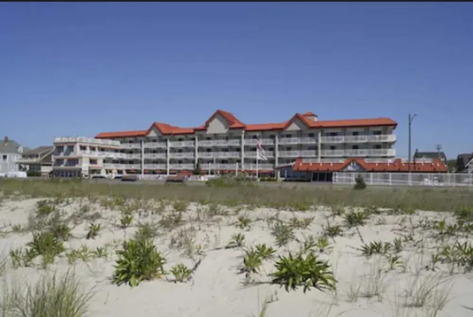 Montreal Beach Resort