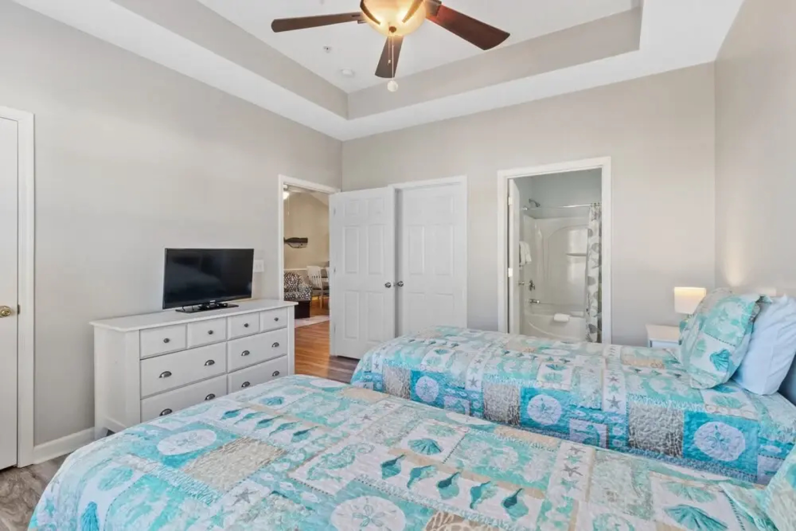 Willow Bend #832 2 Bedroom Condo by RedAwning
