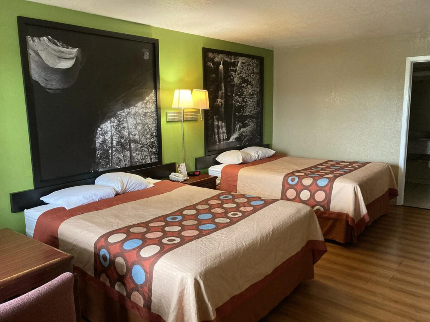 Super 8 By Wyndham Little Rock/North/Airport