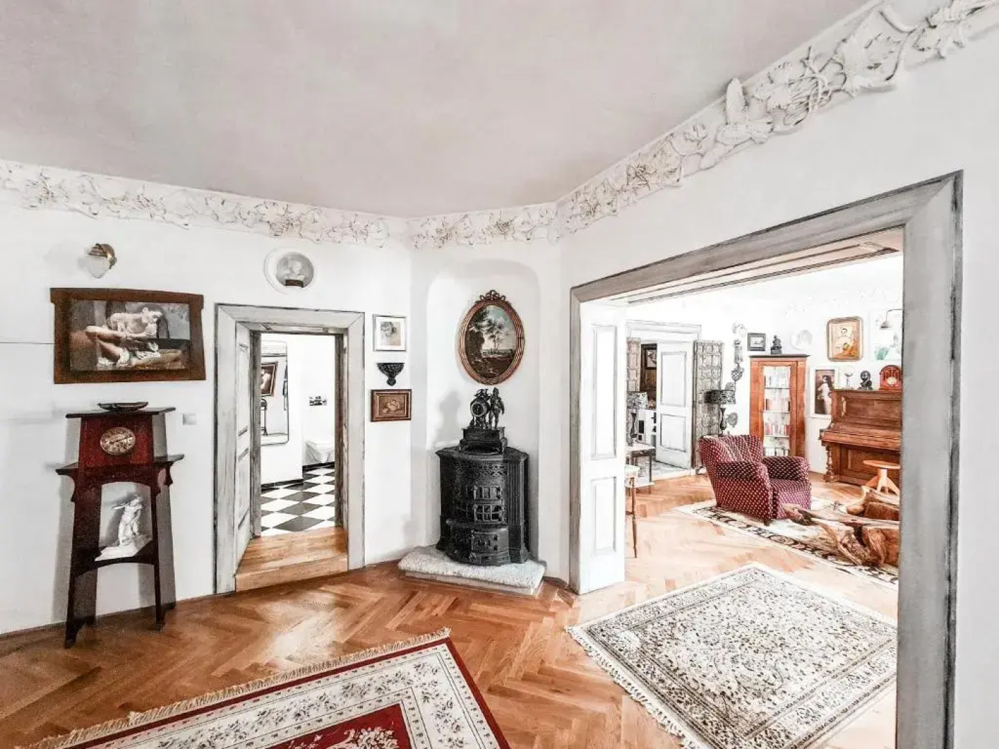 Divná Pani Luxury Gallery Rooms