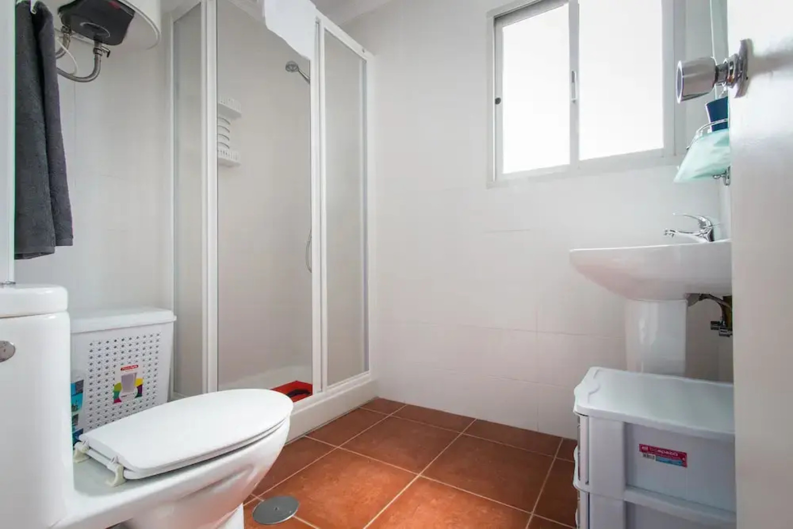 Holidays2Torremolinos Apartamento de 3 dormitorios con terraza y piscina comunitaria