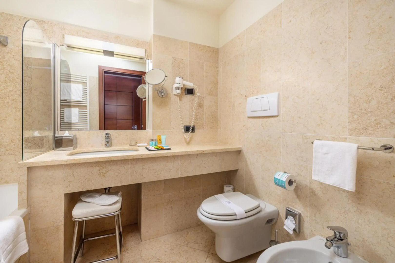 B&B HOTEL Imperia Rossini al Teatro