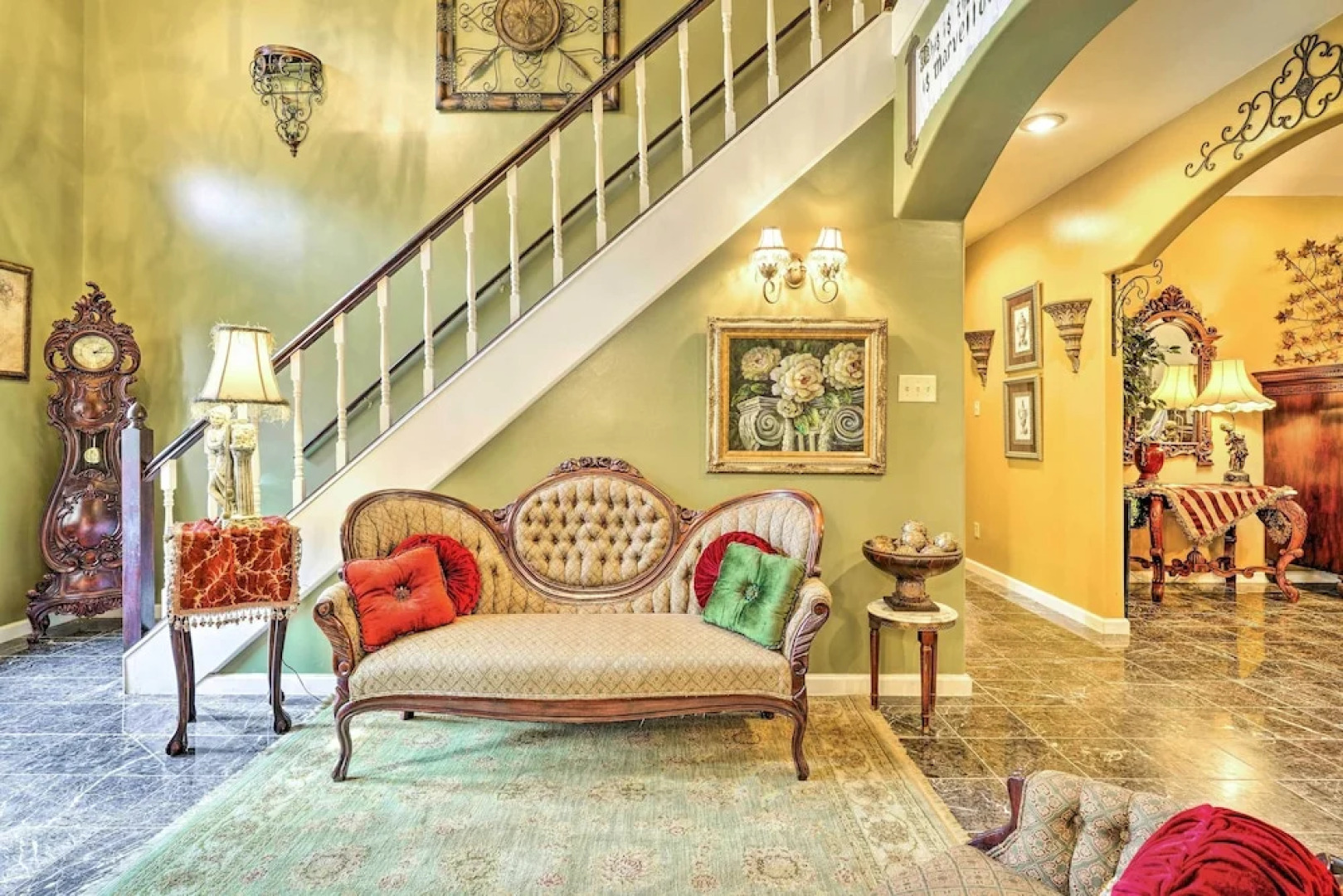 Victorian Hernando Home ~ 25 Miles to Memphis