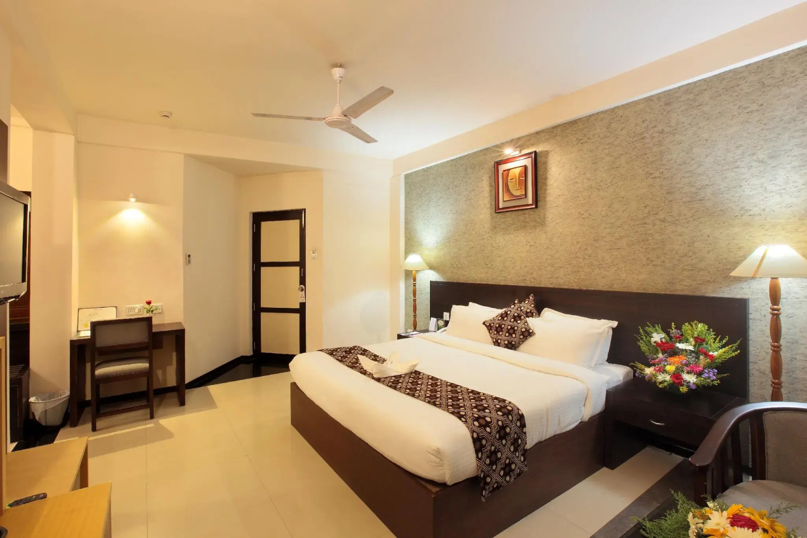 Hotel Pushpak Calicut International Airport