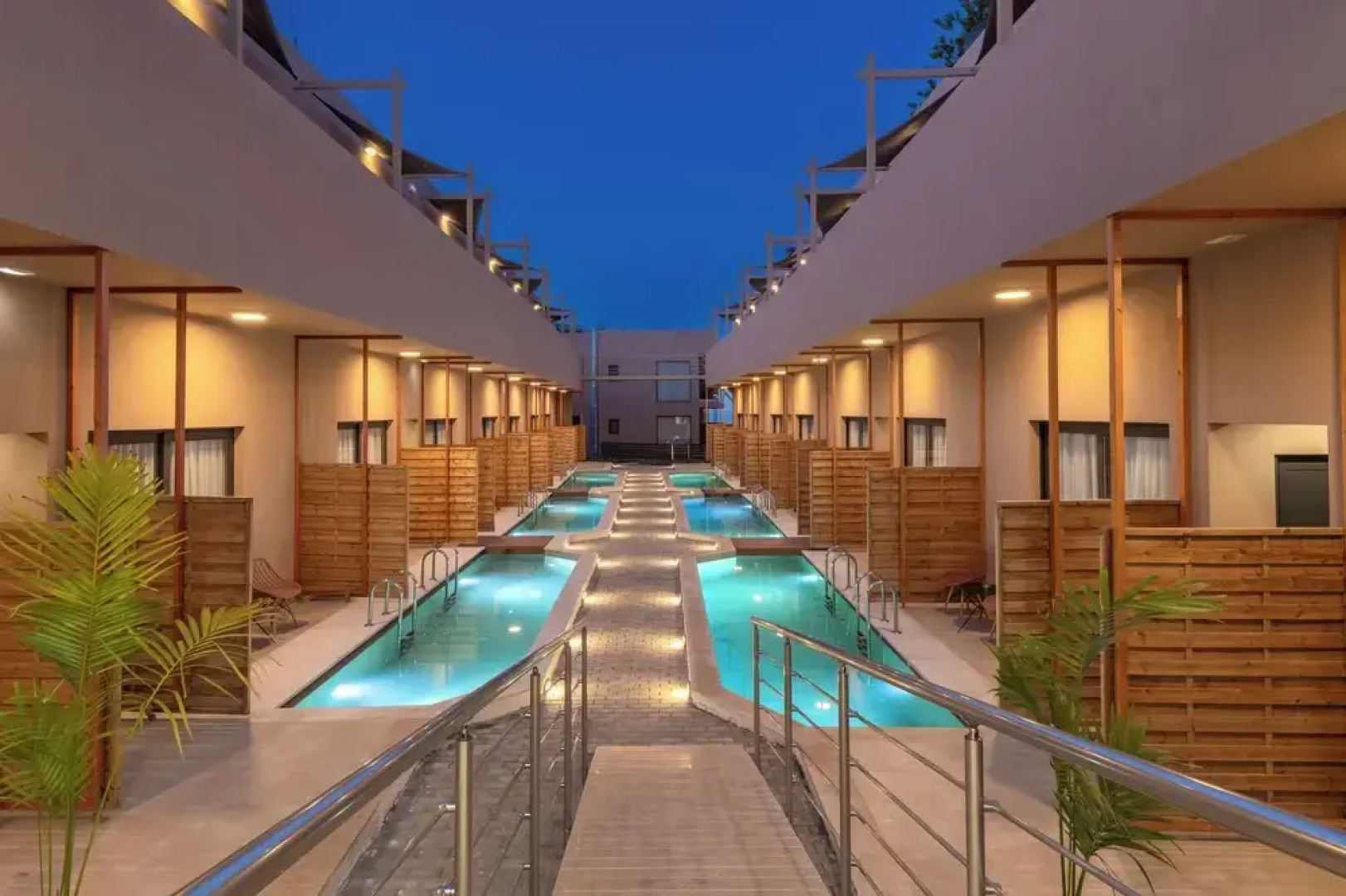 Golden Bee Lifestyle