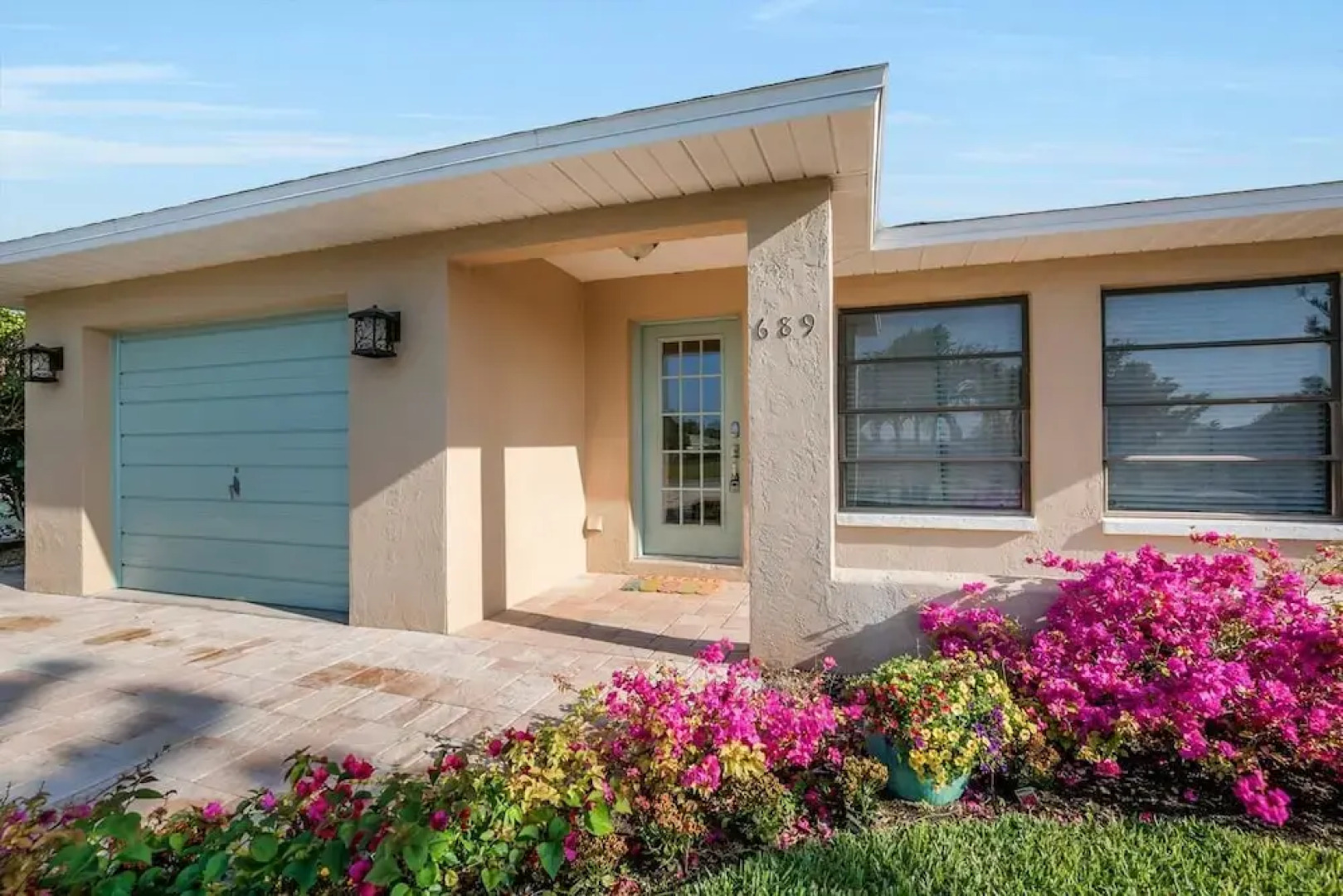 NP97th 689 3 Bedroom Holiday Home by Marco Naples Vacation Homes