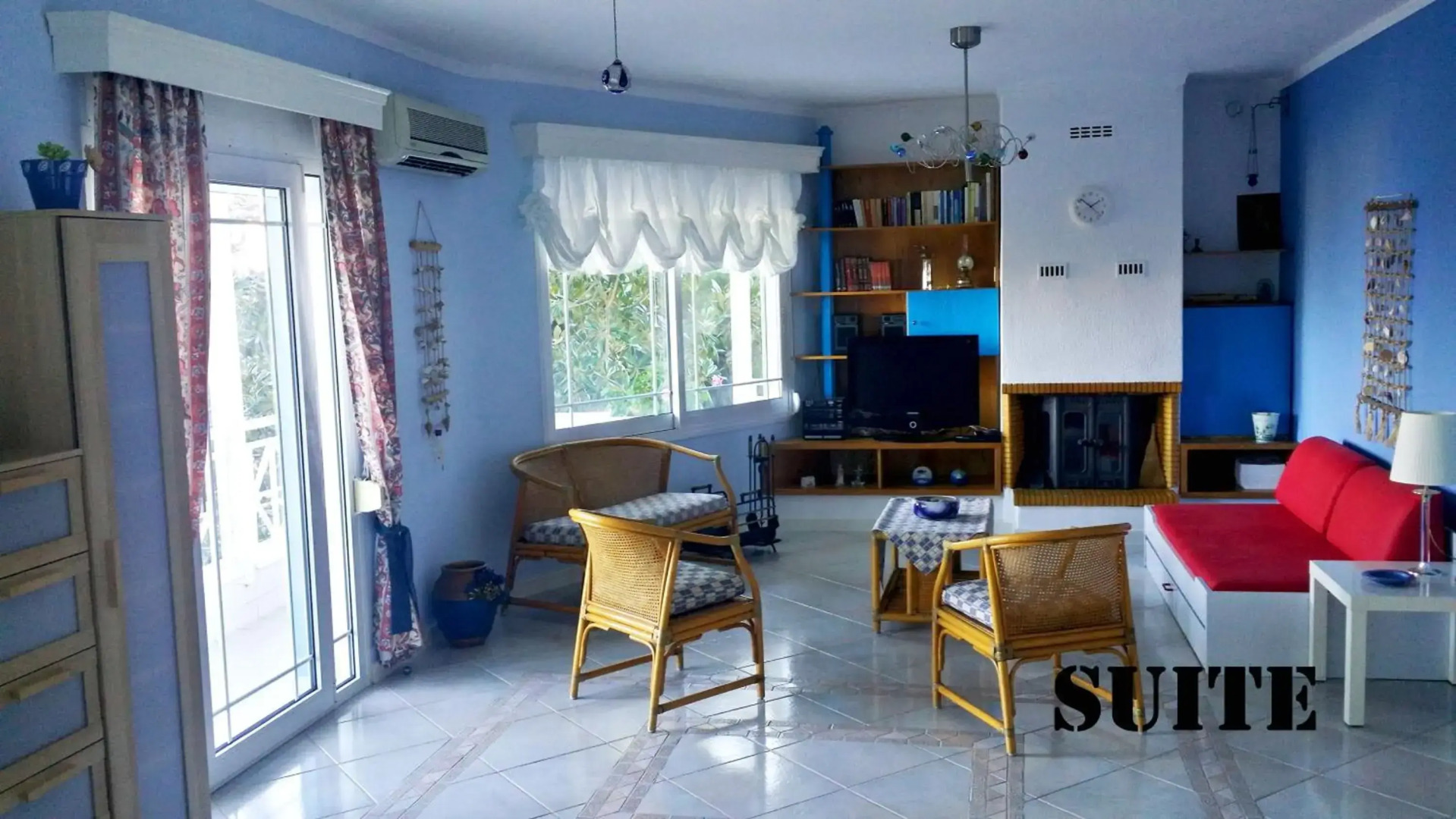 Roditsa Patritsia Apartments