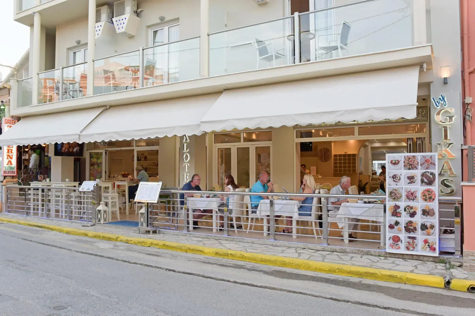 Palotel Luxury Hotel