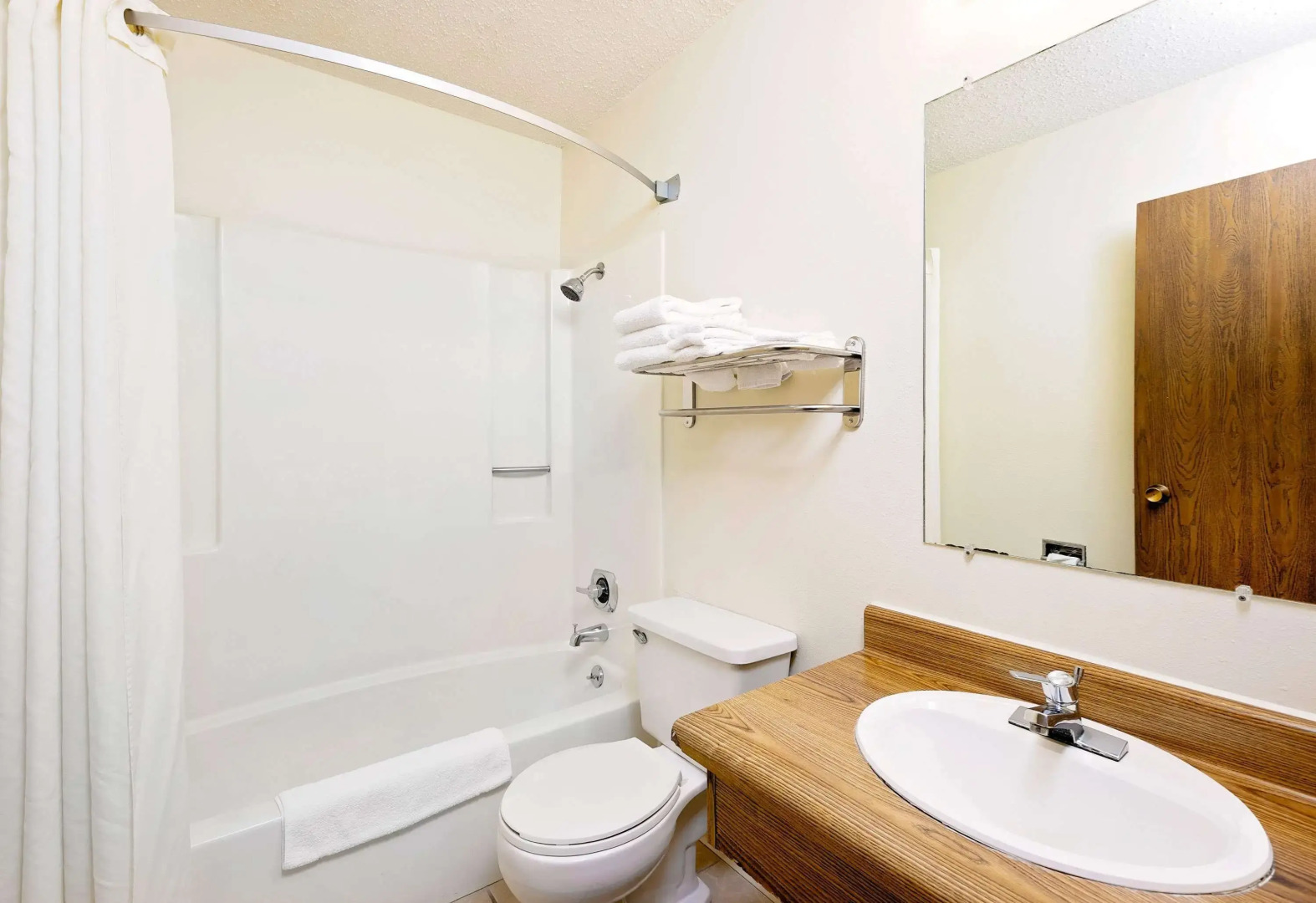 Super 8 by Wyndham Valentine NE