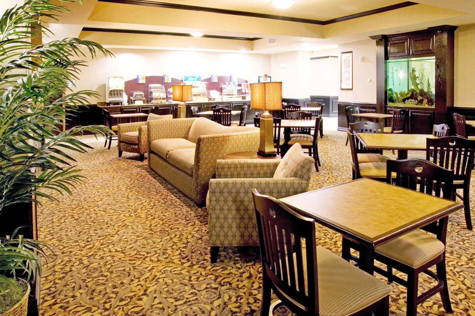 Holiday Inn Express Hotel & Suites Corpus Christi by IHG