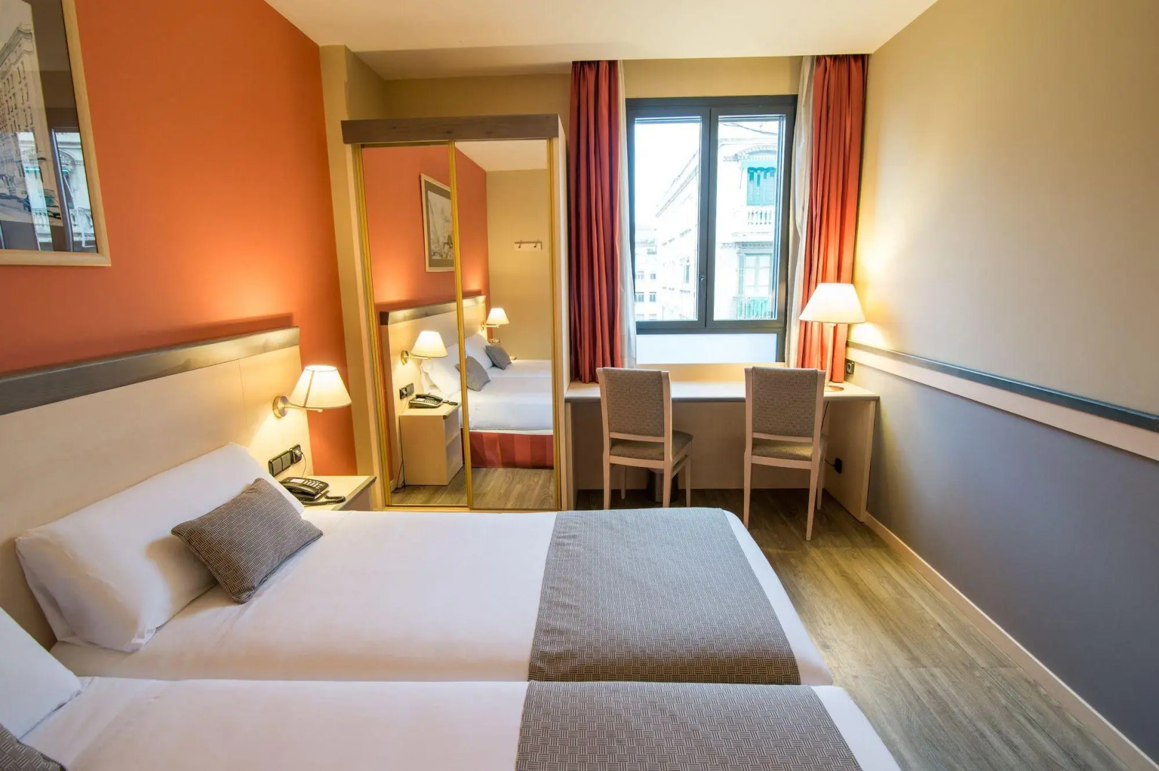 Petit Palace Trencadis