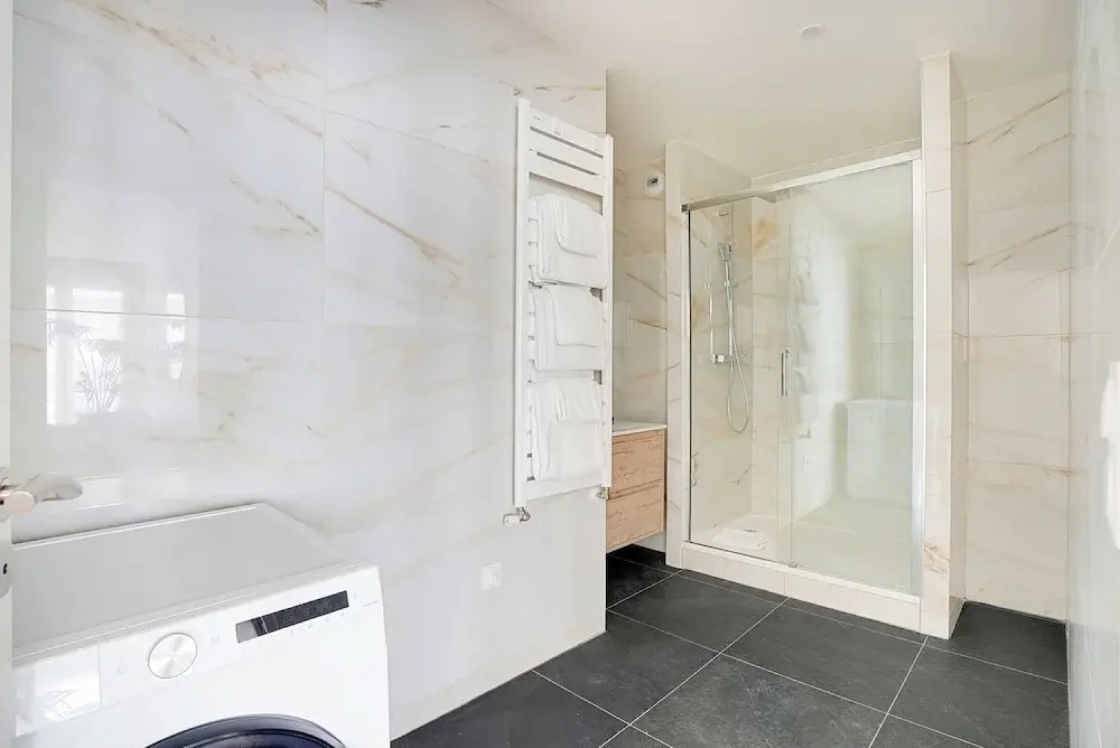 Sleek & Refined Apartment - Levallois-perret