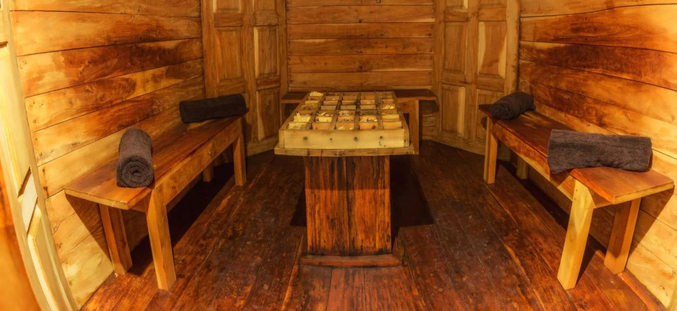 Camellia Resort and Spa